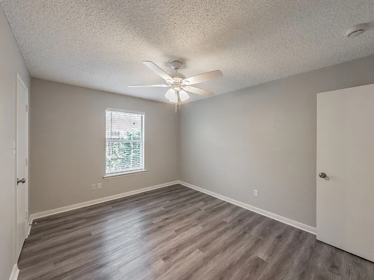 8125 Rambler Rose St — Photo 20
