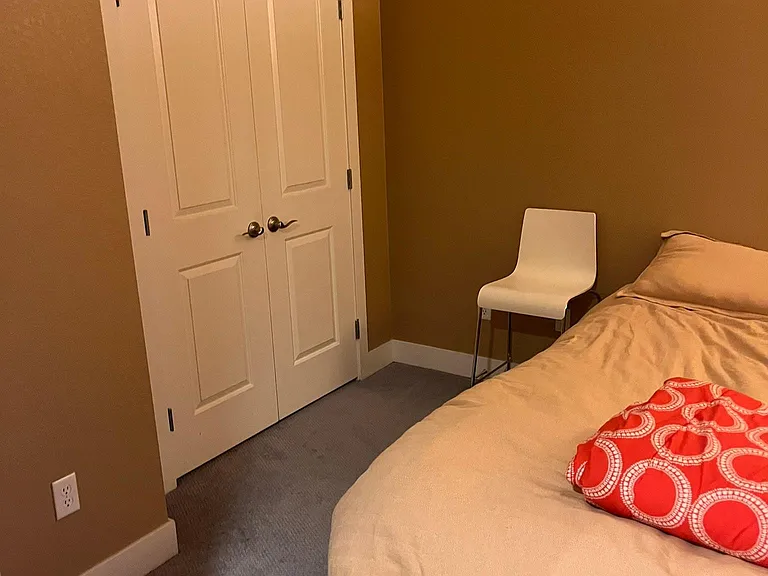 2240 N Clay St #206 — Photo 13