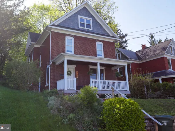 360 Pine St, Bellefonte, PA 16823