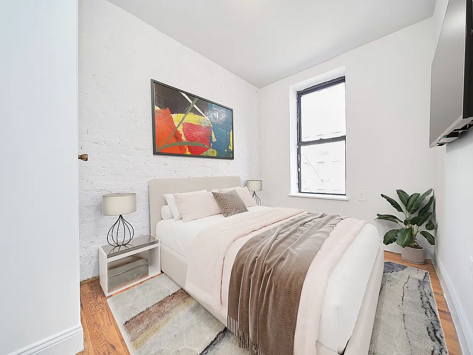 1st image of 70 W 109th St APT 51