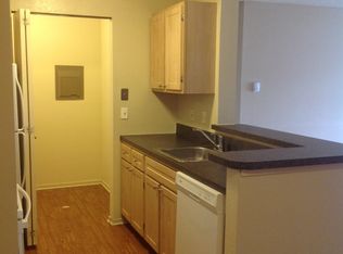 25800 Village Green Blvd APT 208, Harrison Township, MI 48045