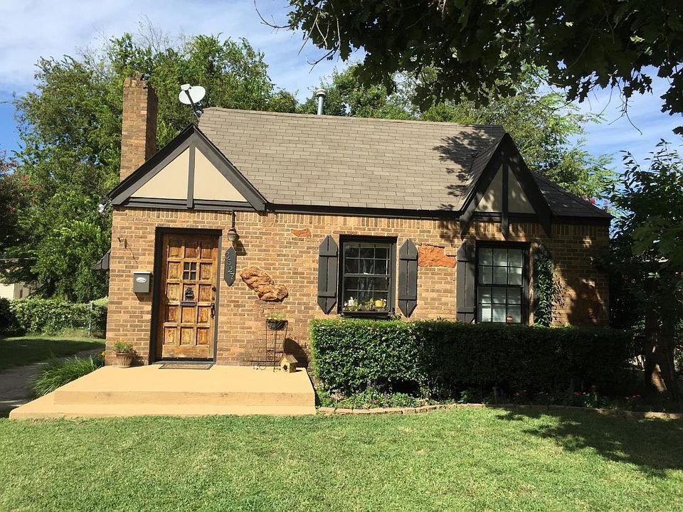 Front of house