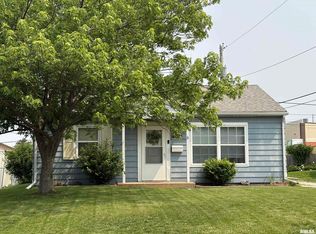 905 W Ridgemont Rd, Peoria, IL 61614