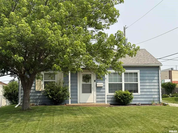 905 W Ridgemont Rd, Peoria, IL 61614