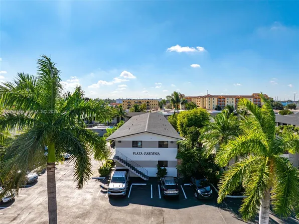1310 W 29th St #39, Hialeah, FL 33012