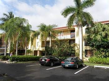 1st image of 737 SE 1st Way APT 307
