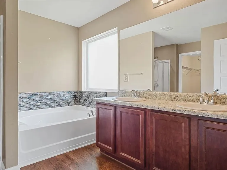 10373 Shetland Dr — Photo 5