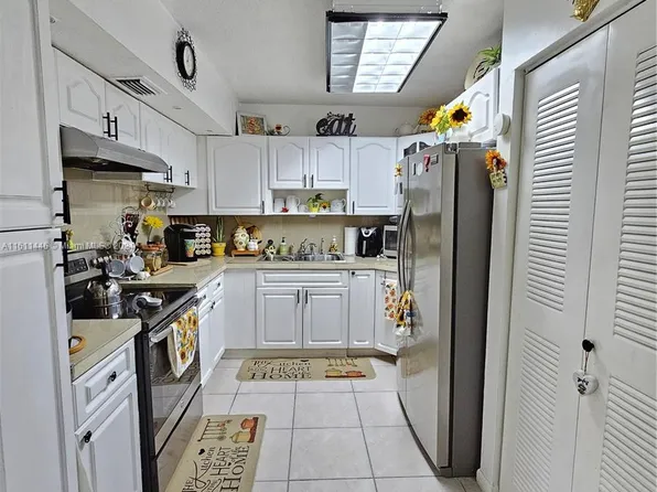 1810 NW 119th St APT 204, Miami, FL 33167