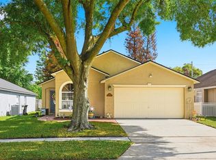 1928 Olivia Cir, Apopka, FL 32703