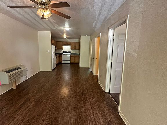 3rd image of 1115 Ozier St APT E
