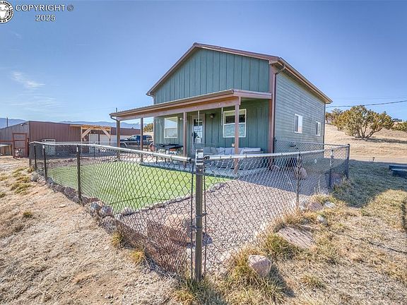 3rd image of 8 Pheasant Ct