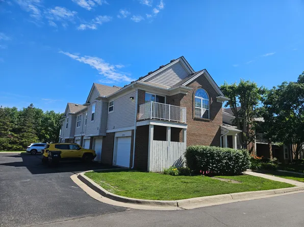 14504 Holborn Dr, Sterling Heights, MI 48313