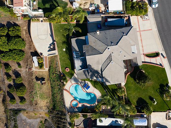 2nd image of 3337 Mountain Trail Ave