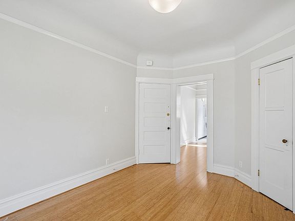 4th image of 559-563 Shotwell St #561A