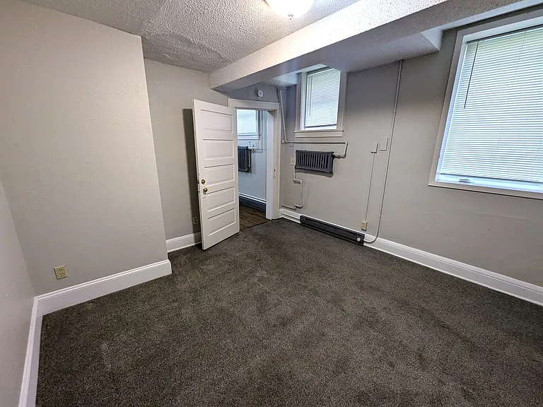 3129 Aldrich Ave S — Photo 37