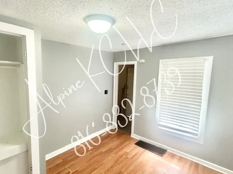 1419 N Lynn St — Photo 11