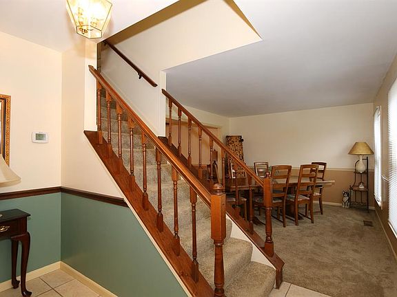 2nd image of 7187 Lamplite Ct