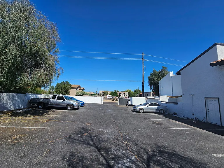 3046 E Marconi Ave #103 — Photo 21