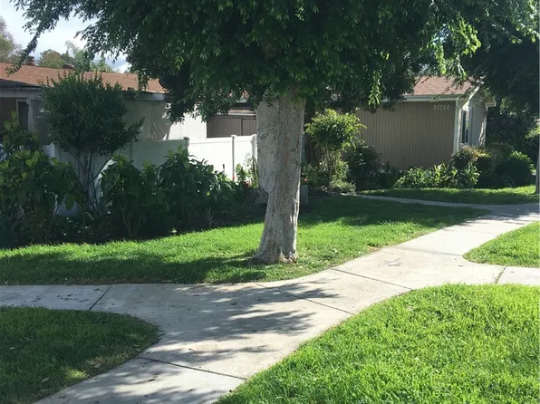 25752 Via Lomas Unit 102, Laguna Hills, CA 92653