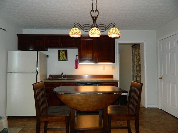 4th image of 516 Highland Ave