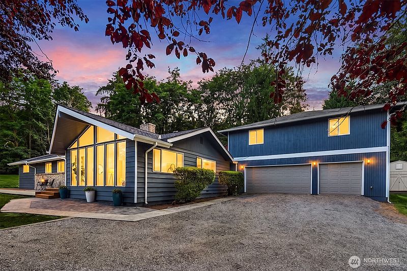 3rd image of 5702 218th Street SE