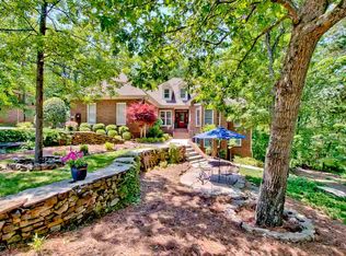 3130 Heatherhill Dr SE, Huntsville, AL 35802