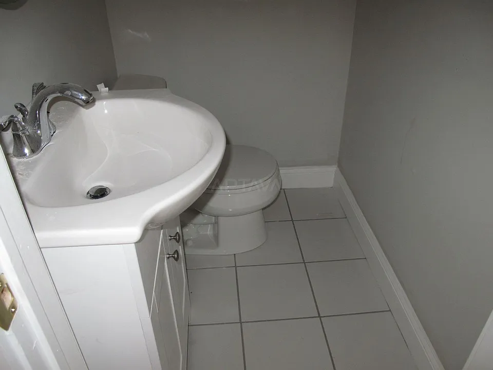 150 Broadway #8