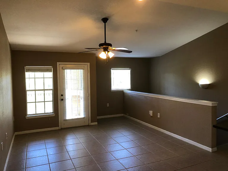 7424 Vista Way #206 — Photo 10