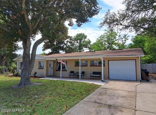 424 Oceanwood Dr, Neptune Beach, FL 32266