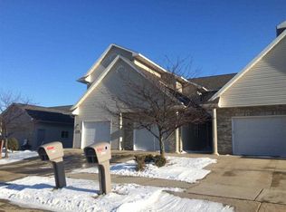 2907 Kentville Dr, Sun Prairie, WI 53590