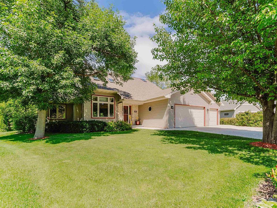 1st image of 2355 Hickory Ct