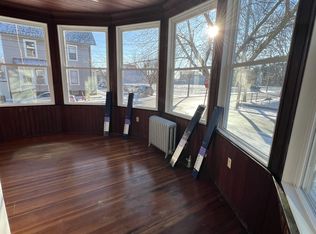 172 Pine St APT 1, Pawtucket, RI 02860