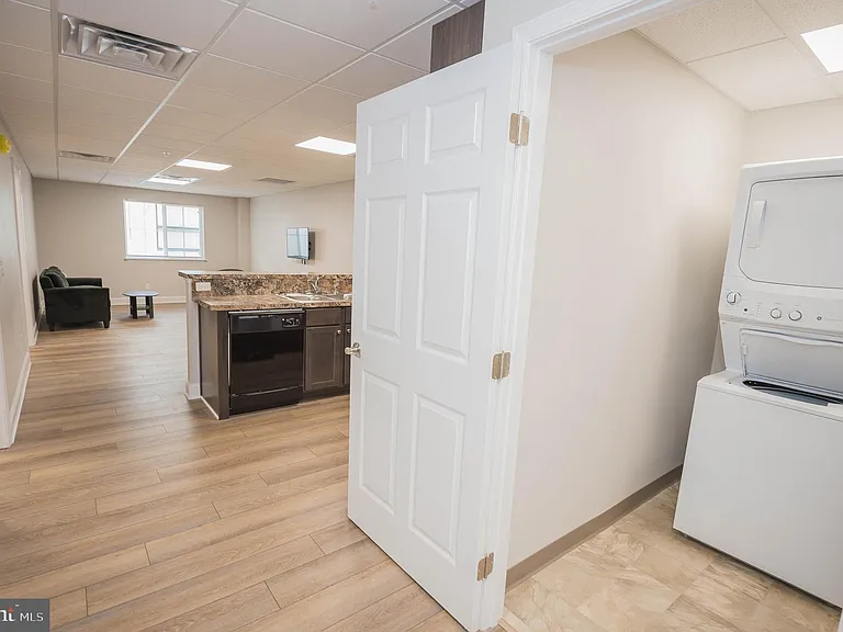 123 Bateman St #3-C — Photo 16