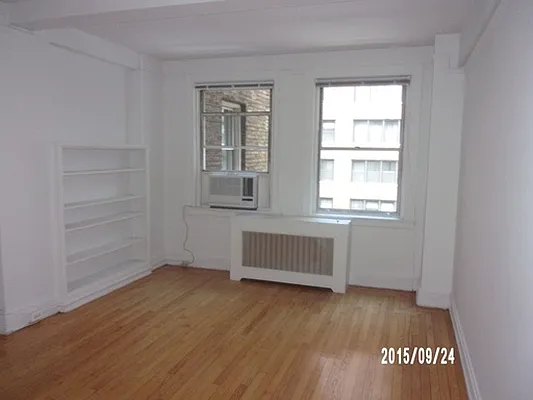 Rented by Carlyle Property Management | media 8