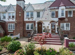 326 Cochran Pl, Valley Stream, NY 11581