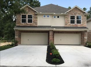 519 N 1st St, La Porte, TX 77571