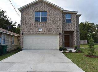 818 E 38th St, Houston, TX 77022