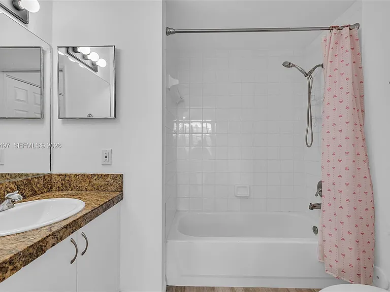 19501 E Country Club Dr #9101 — Photo 17