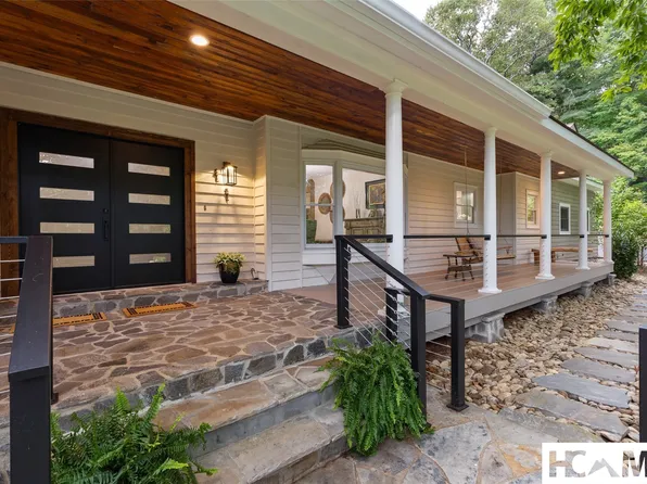 420 Gold Creek Road, Sapphire, NC 28774