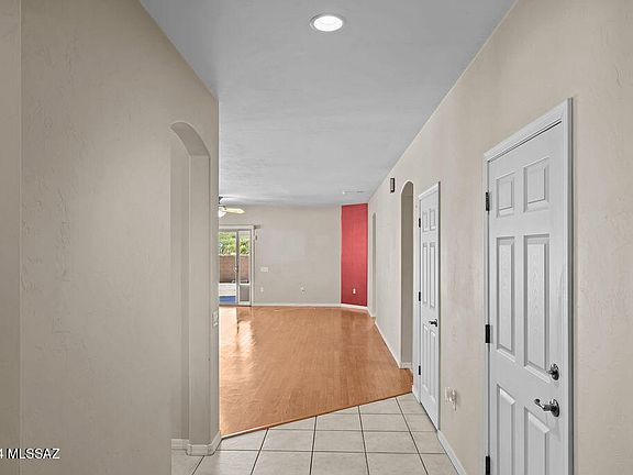 5th image of 14289 S Via Del Farolito
