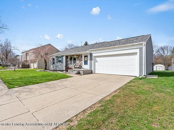 3rd image of 2423 Artisan Dr