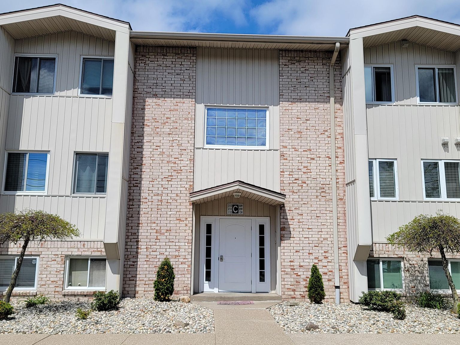 6640 Salisbury Rd #C110