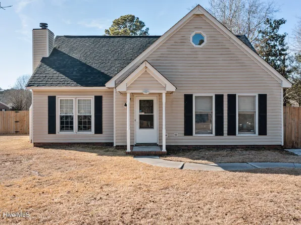 433 Wolf Run Lane, Jacksonville, NC 28546