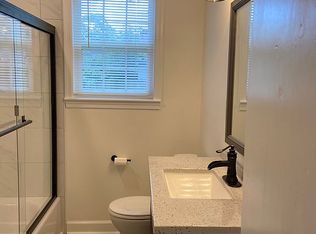 23 Charlestowne Rd, Charleston, SC 29407