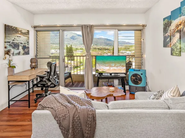1063 Lower Main St APT 402, Wailuku, HI 96793