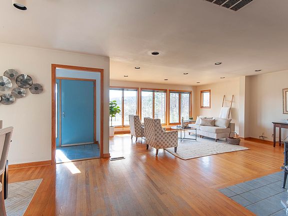 3rd image of 8268 Dick Woods Rd