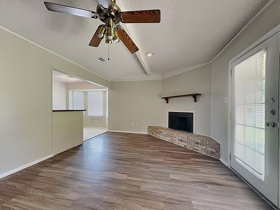 4th image of 316 Quail Creek Dr