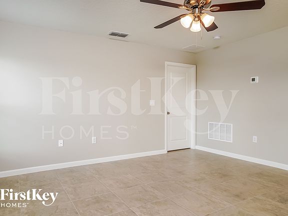 4th image of 659 Lindbergh Way