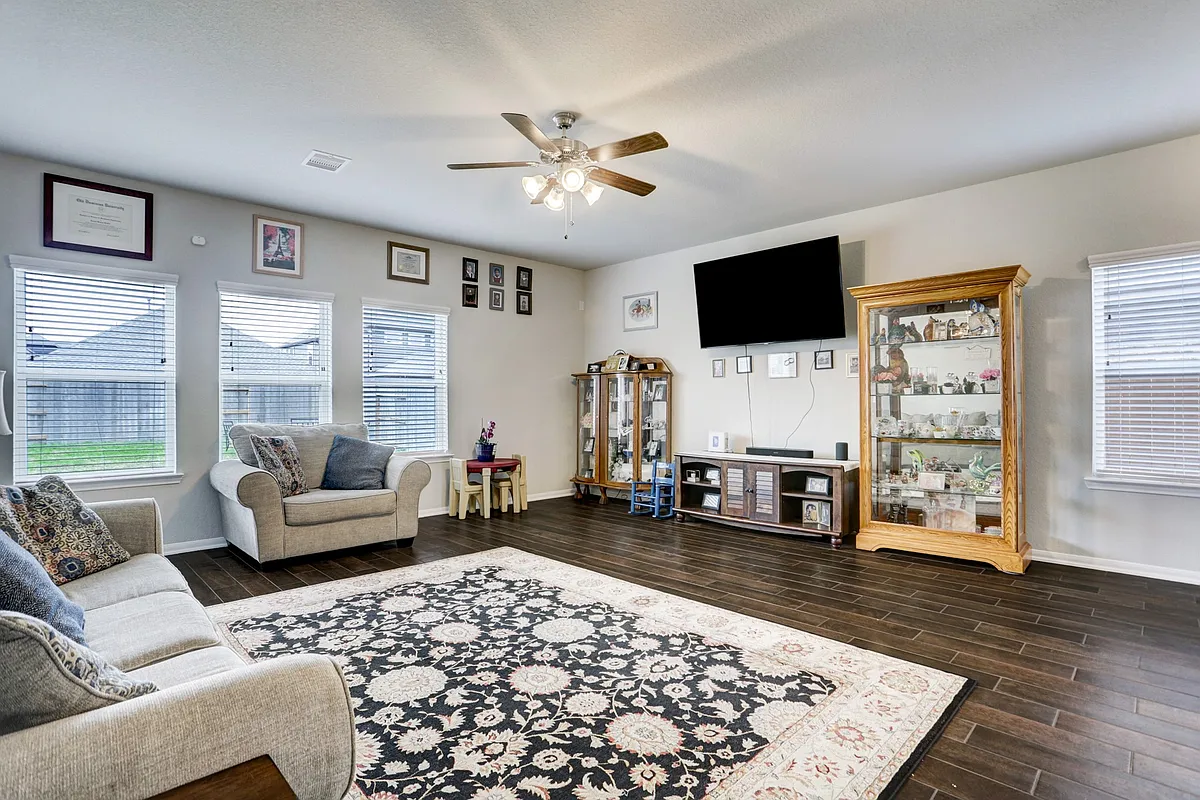 Building Photo - 5414 Rustic Ruby Dr #5414