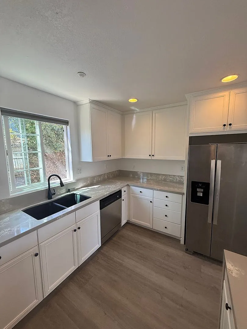 3 Bedroom Townhome In la Mesa — Photo 4